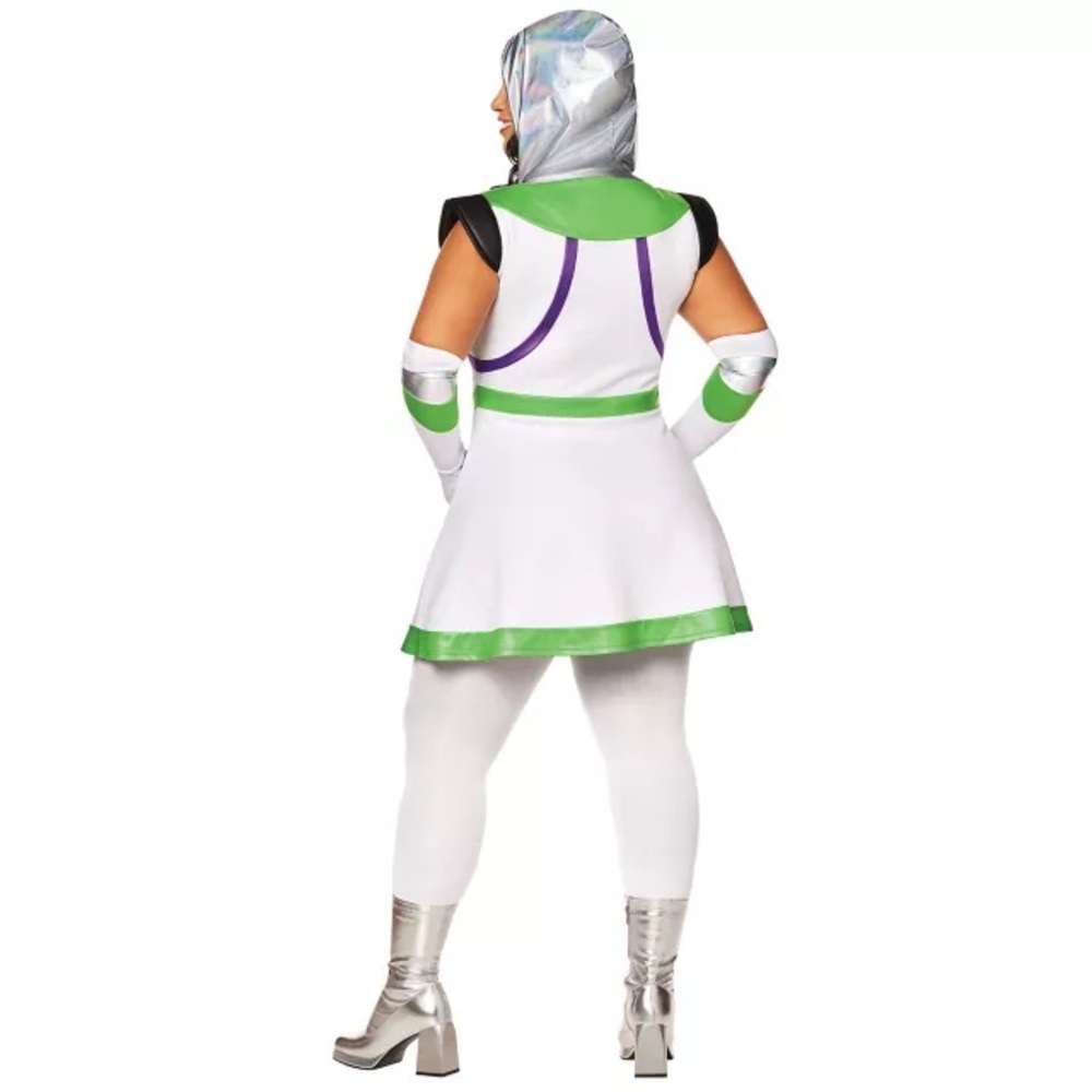 Spirit Halloween Toy Story Adult Buzz Lightyear costume - Picture 2 of 10